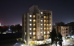 Ebony Residency