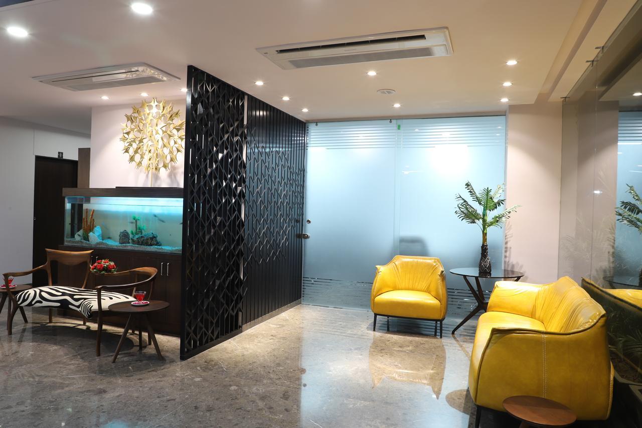 Ebony Residency Hotel Ahmedabad Exterior photo